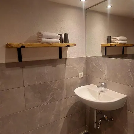 Filomena Im Casada 아파트 *